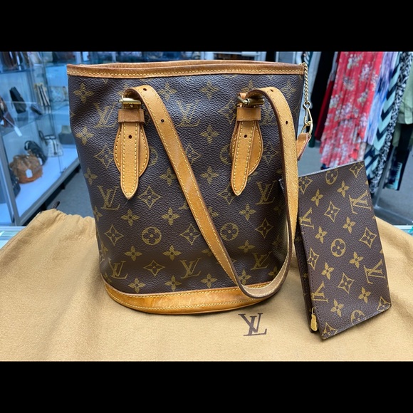 Louis Vuitton monogram bucket bag with pouch - Picture 12 of 12